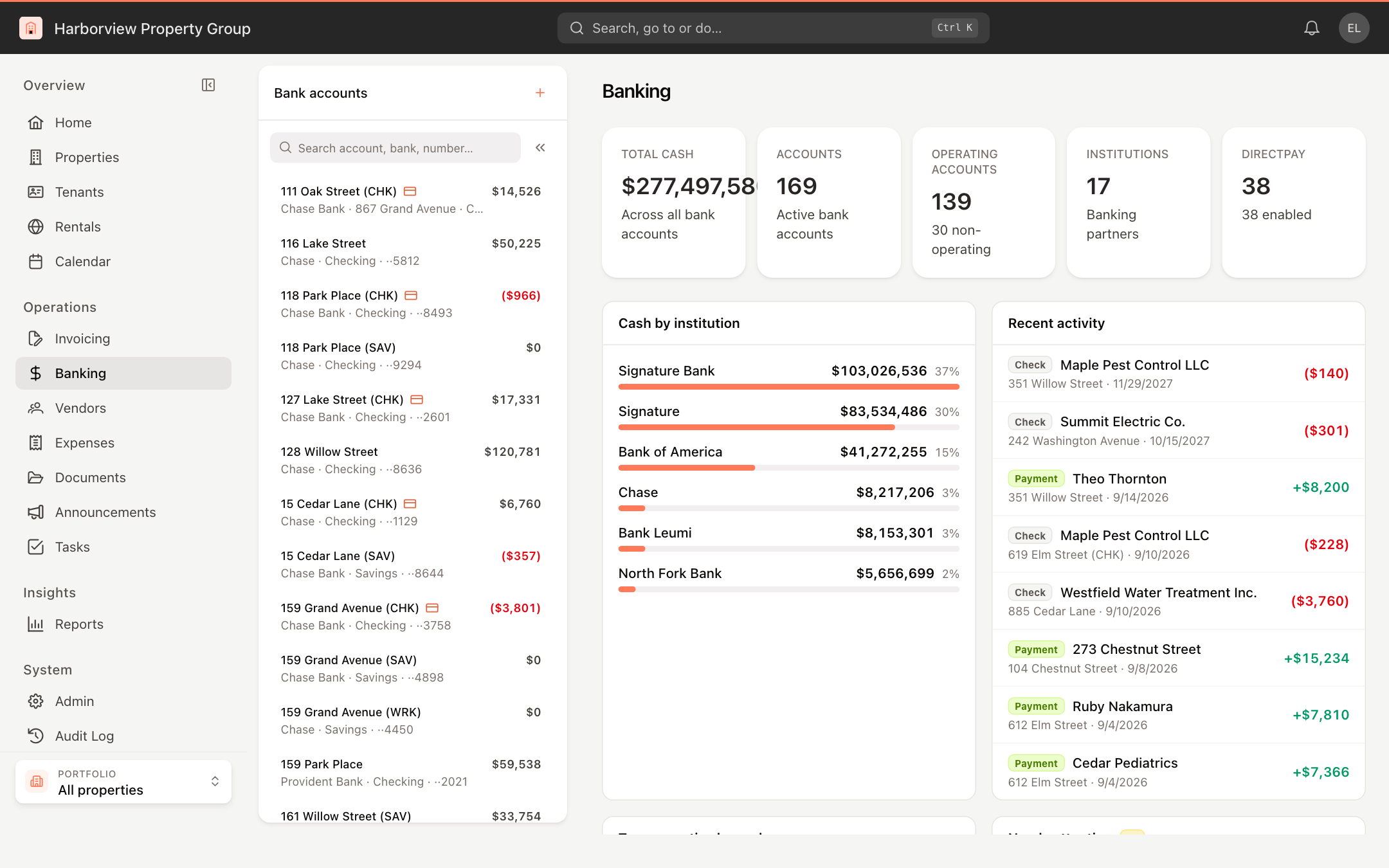 The Banking page with the account list and the cash summary